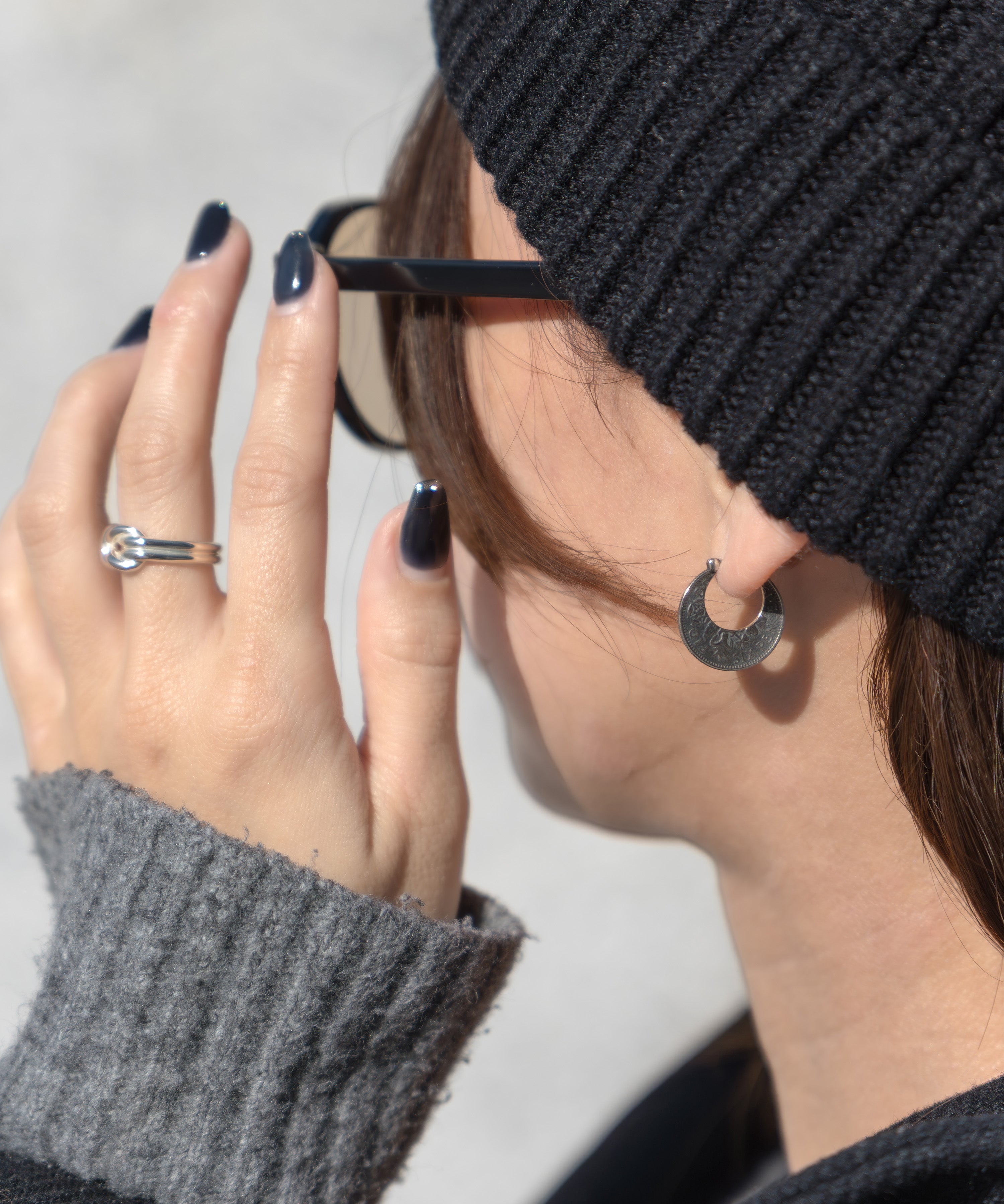 フープピアス 幸せのシックスペンスコイン シルバー – AQUA SILVER